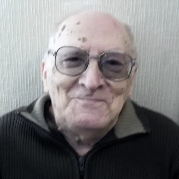 Якщо запалюють свічки ‒ це комусь потрібно…