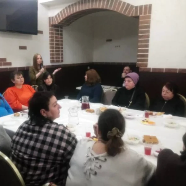 Радійте життю завжди